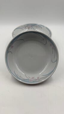 Vintage 1980's Set of 5 Soup Bowls 8" Inch Blue Pink on White Porcelain